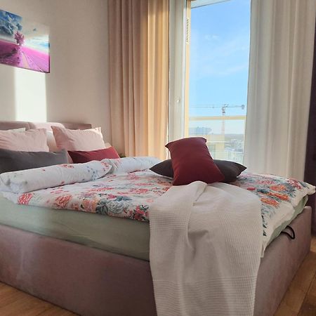 Apartament Krakowska Prestige Apartment Вроцлав Стая снимка