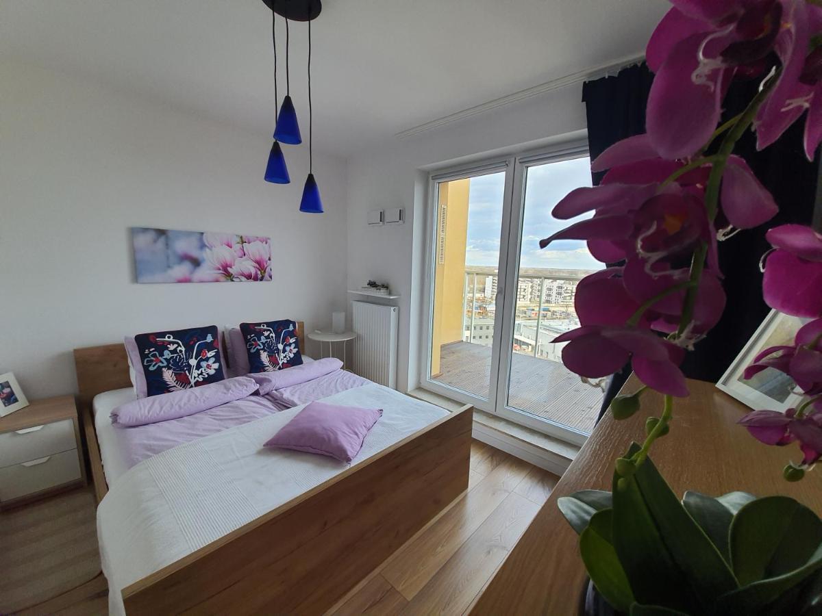 Apartament Krakowska Prestige Apartment Вроцлав Екстериор снимка